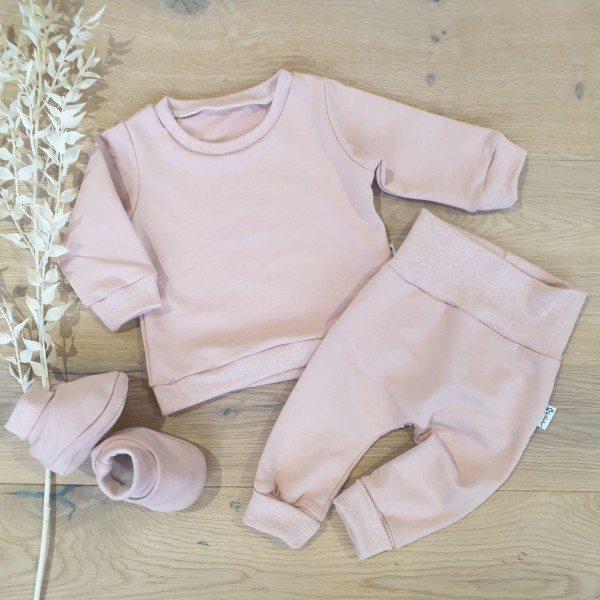 Rose - Sweater, Jogger und Booties