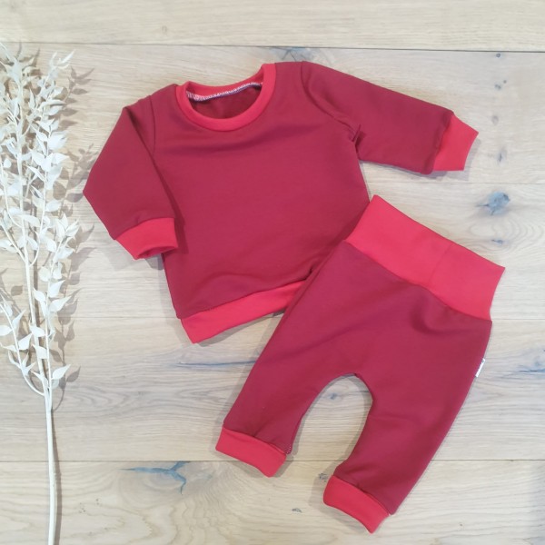 Rot (Hellrot - Sweater und Jogger