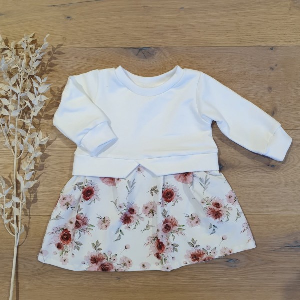 Cremeweiss / Roses Weiss - Girly Sweater Kleid